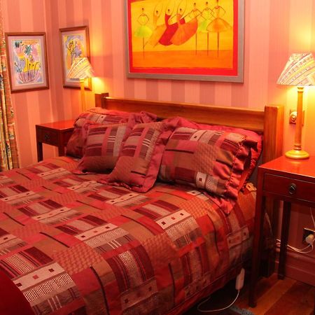 Villa Rouge B&B Invercargill Buitenkant foto